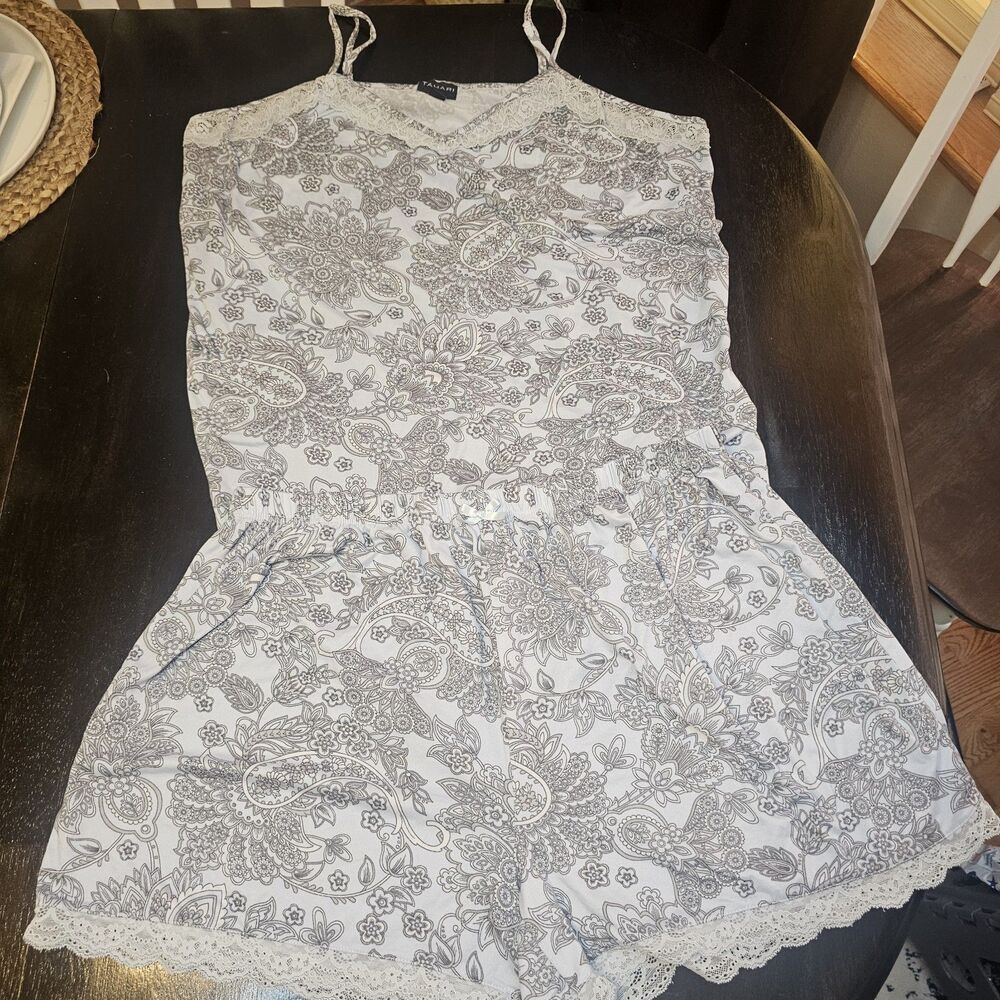 Tahari Women Light Blue White Paisley Lace Trim Pajama Set Cami & Shorts 1X N232
